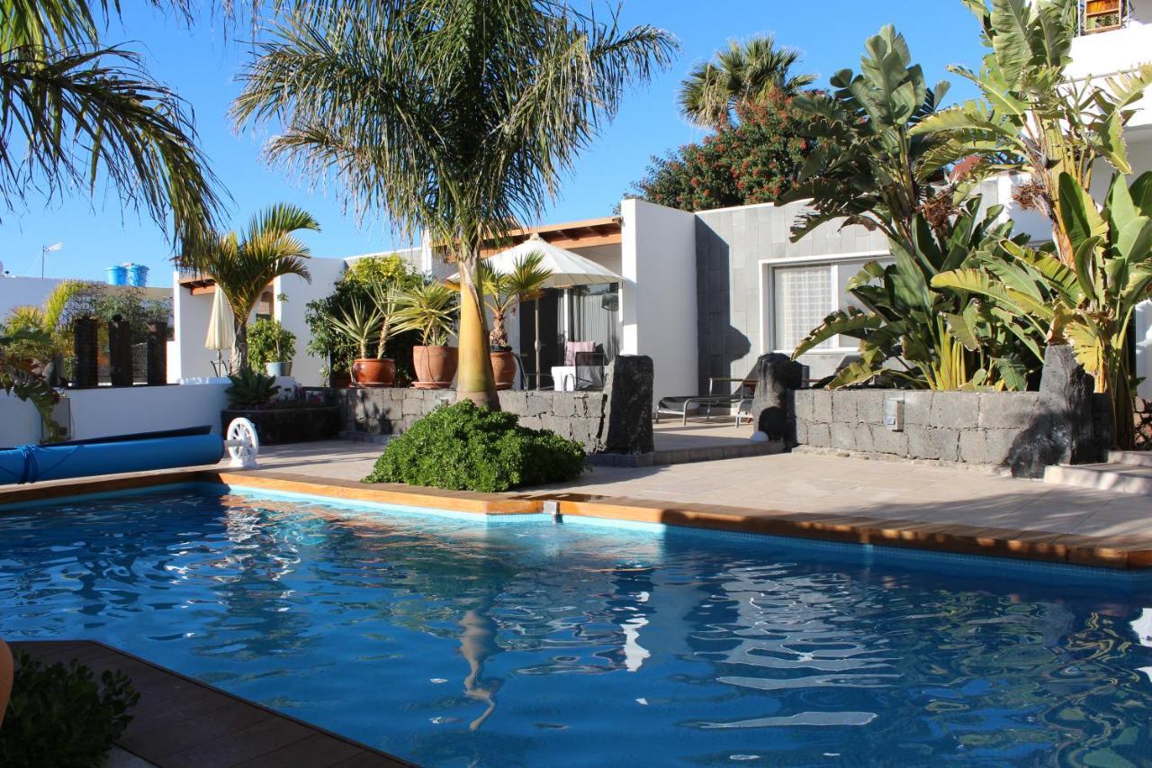 Villa Niki Mit Beheiztem Gemeinschaftspool Fuer 2 Appartments Las Breñas Dış mekan fotoğraf